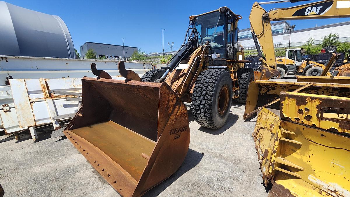 Used 2012 Caterpillar 930H