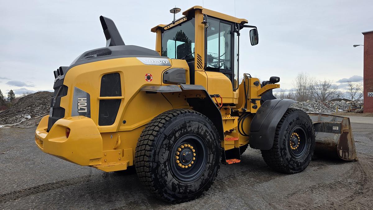 Used 2016 Volvo L70H