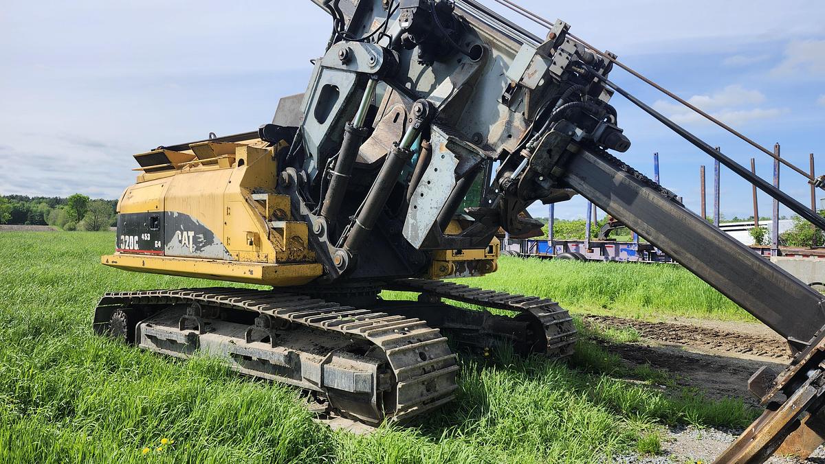 Used 2008 Caterpillar 320C FM