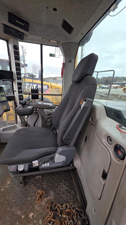 Used 2013 Volvo L180G