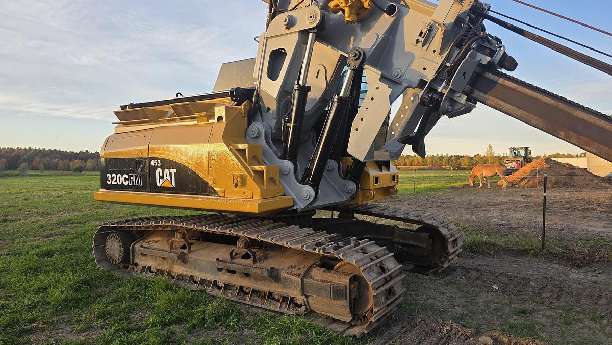 Used 2008 Caterpillar 320C FM