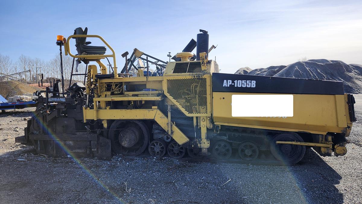 Used 1998 Caterpillar AP-1055B