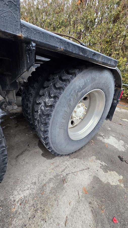 Used 2007 Sterling Roll-Off