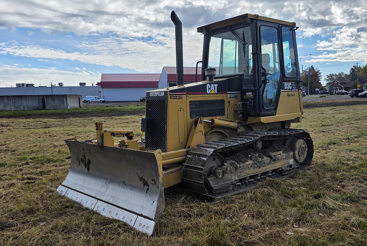 Used 2004 Caterpillar D3C XL