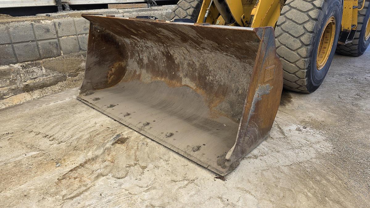 Used 2013 Caterpillar 924K