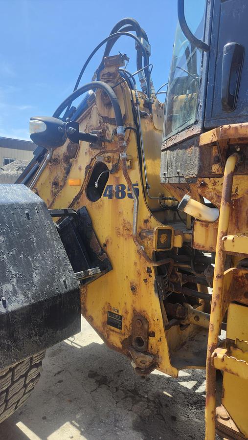 Used 2012 Caterpillar 930H