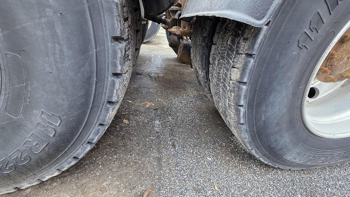 Used 2014 Peterbilt 358