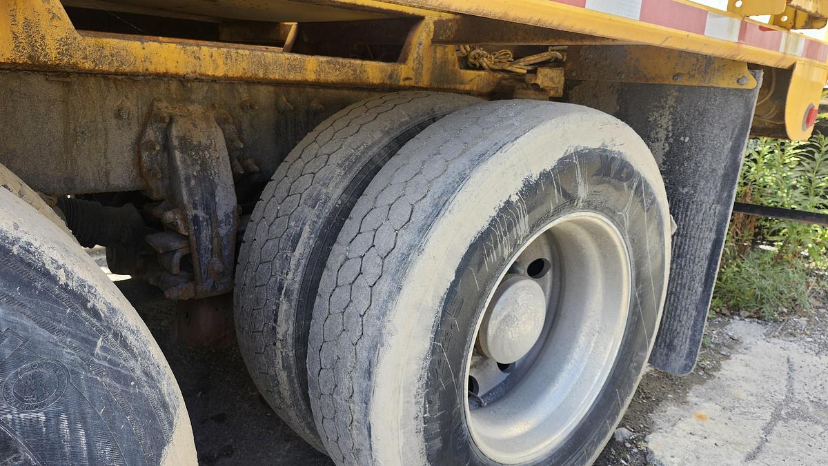 Used 2018 Peterbilt 348