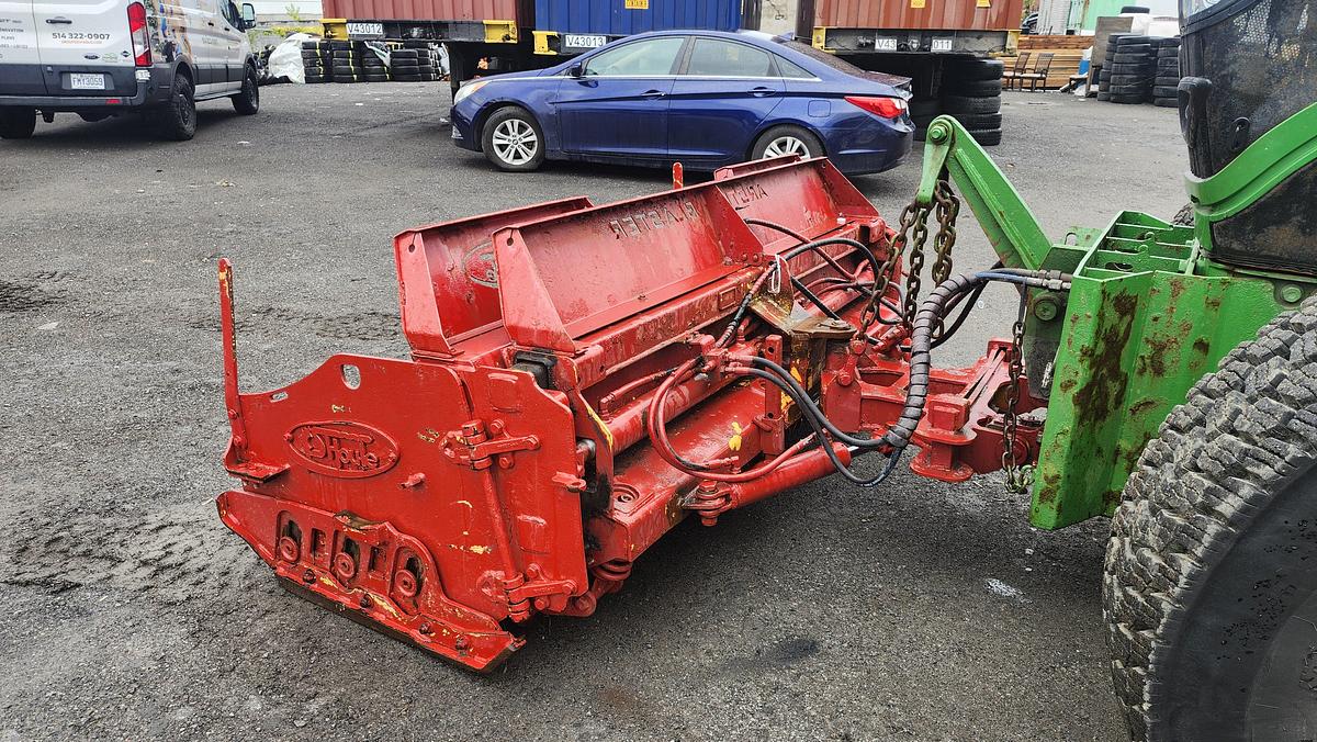Used 2014 John Deere 6105M