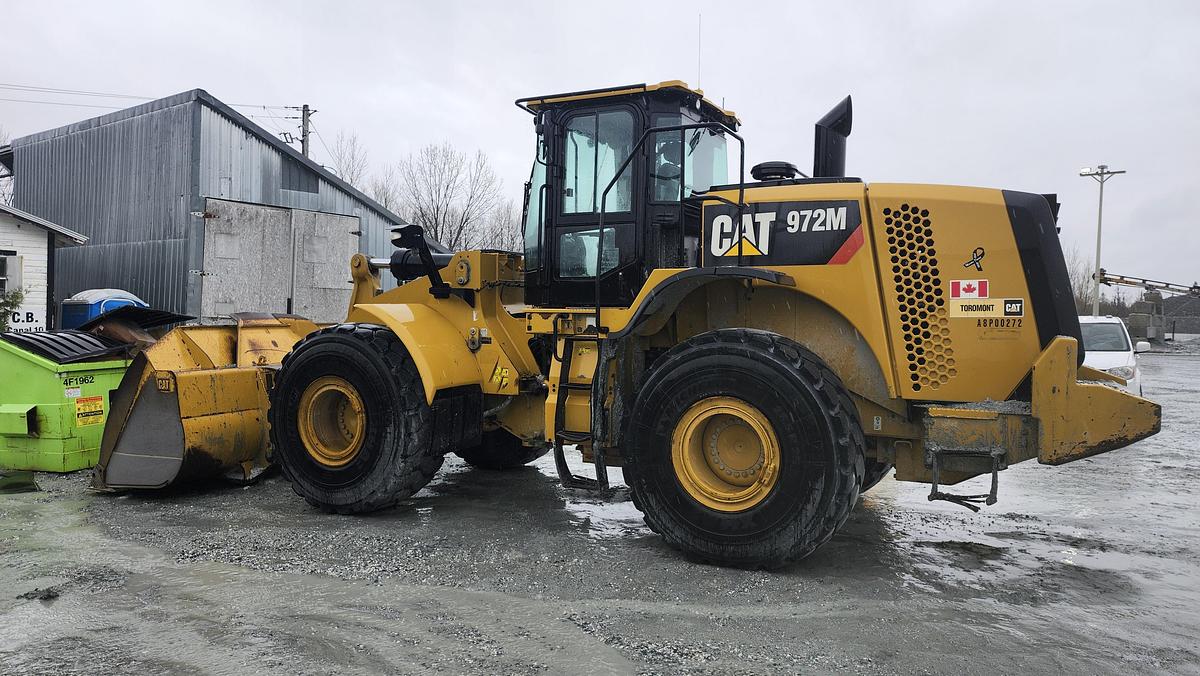 Used 2014 Caterpillar 972M