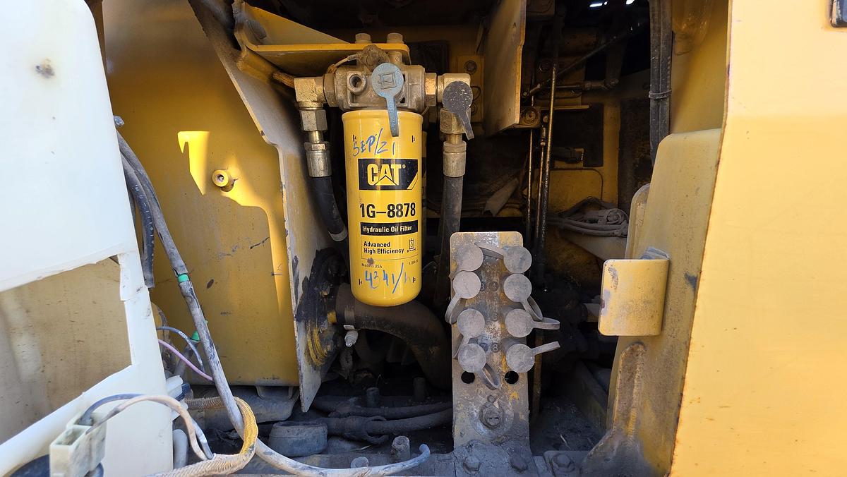 Used 2006 Caterpillar D4G LGP