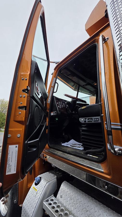 Used 2019 Western Star 4700SF