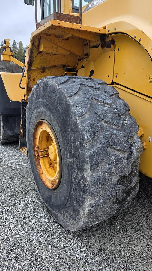 Used 2013 Volvo L180G