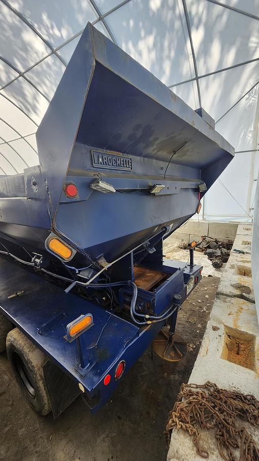 Used 2002 International 2674