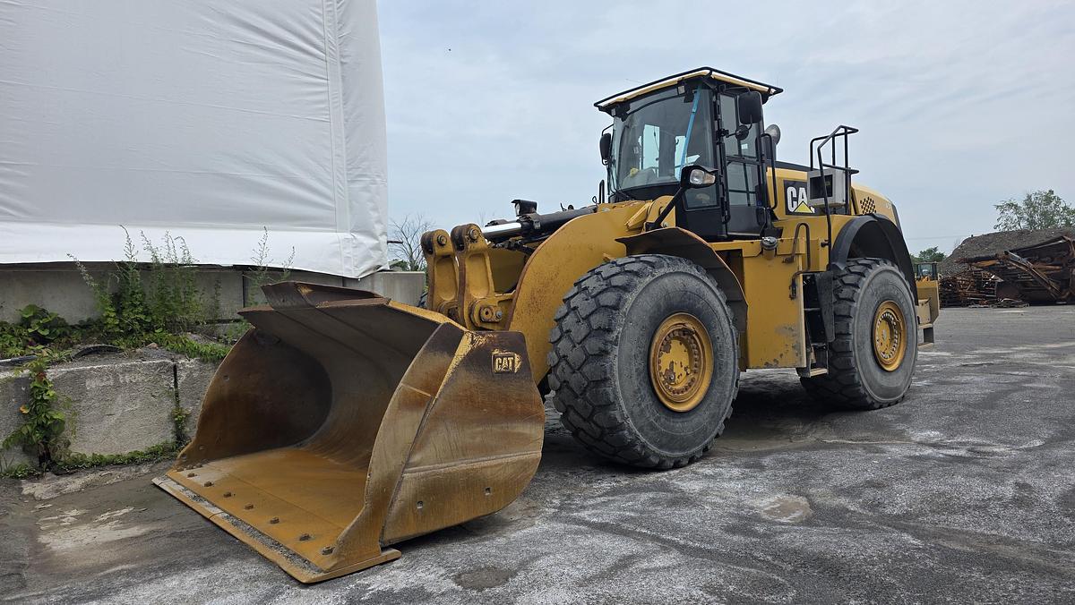 Used 2012 Caterpillar 980K