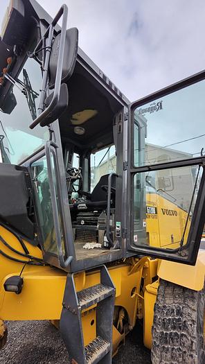 Used 2003 Volvo G720B