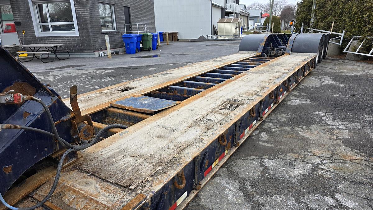 Used 2023 Manac 24 x 8'6'' / 3 essieux / 3 axles