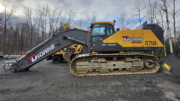Used 2022 Volvo EC750EL
