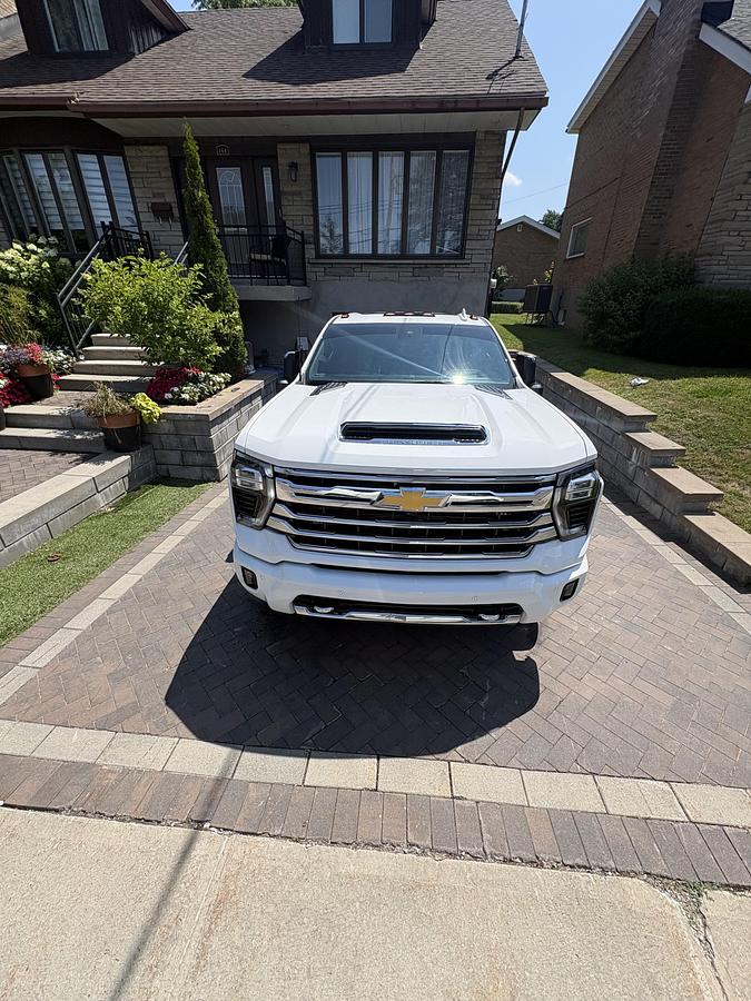 Used 2024 Chevrolet High Country 2500