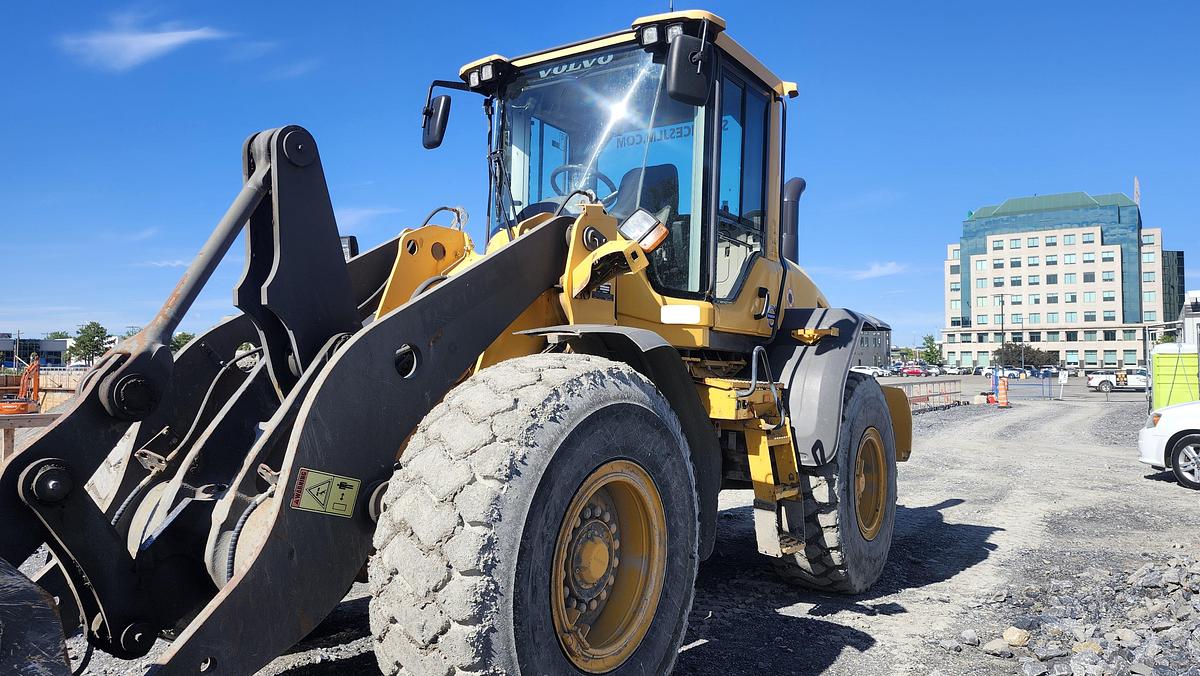 Used 2014 Volvo L90G
