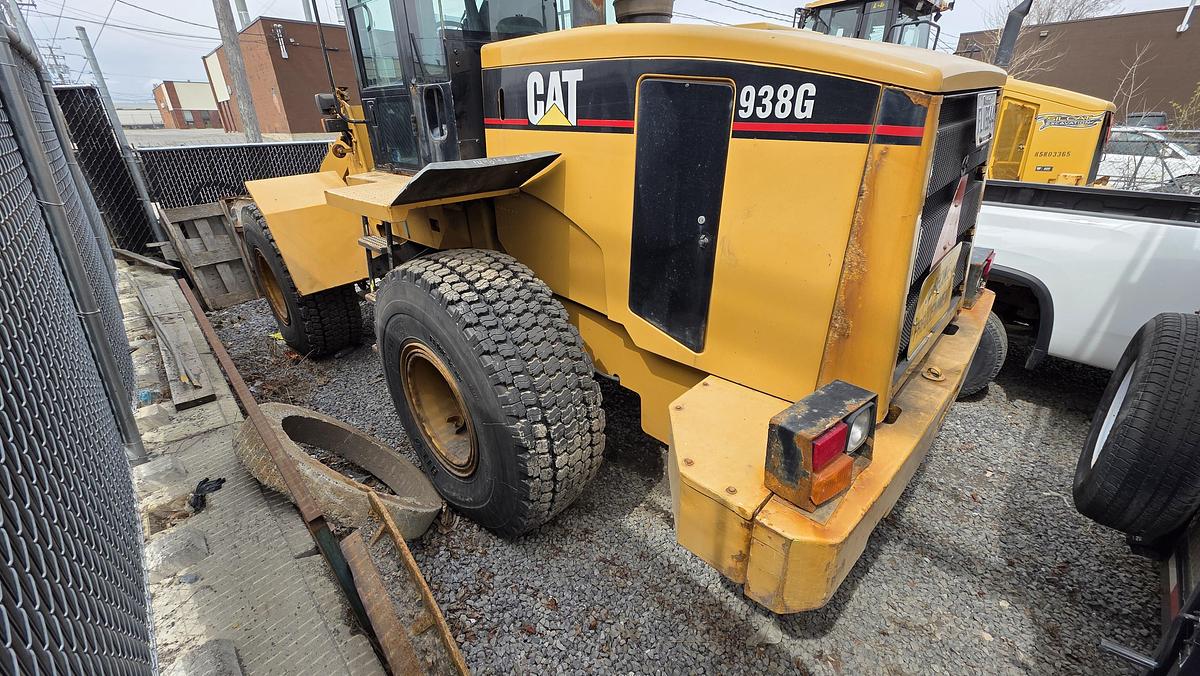 Used 1999 Caterpillar 938G