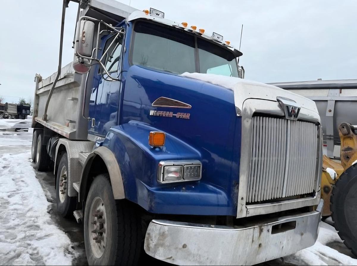 Used 2014 Western Star 4800