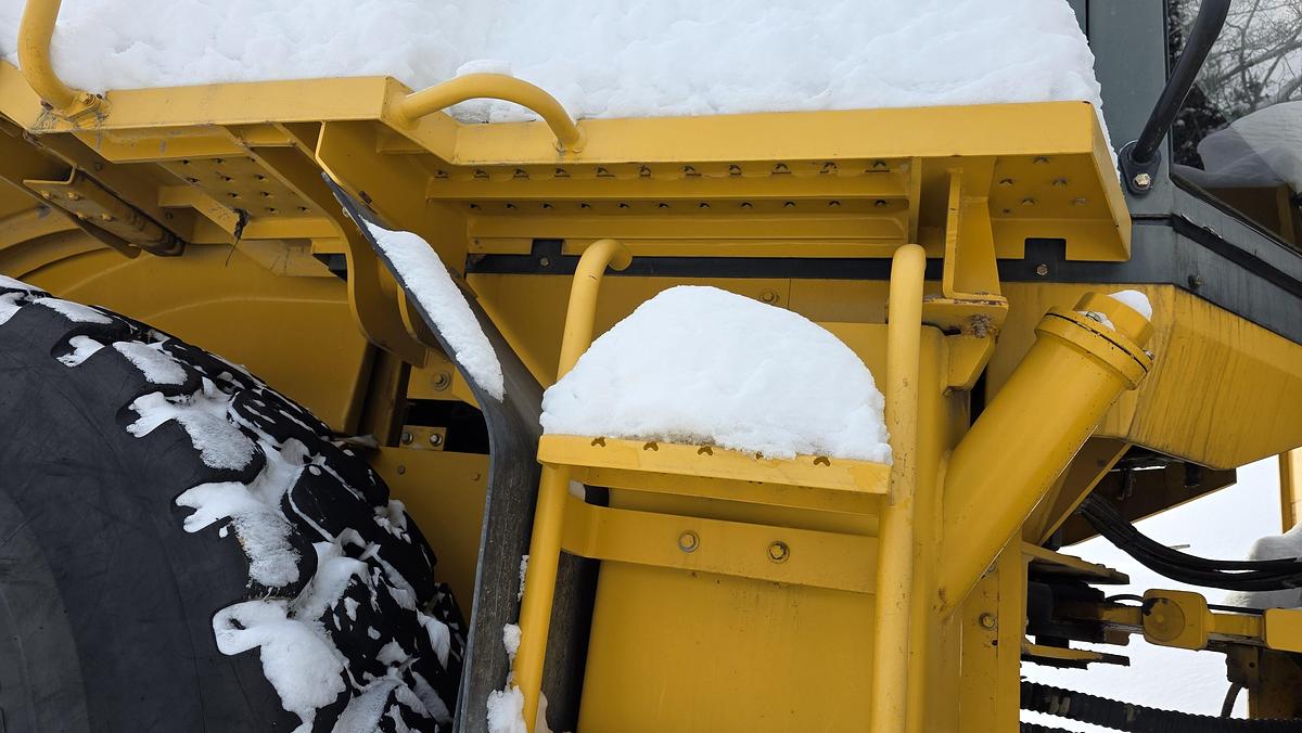 Used 2016 Liugong 835-III