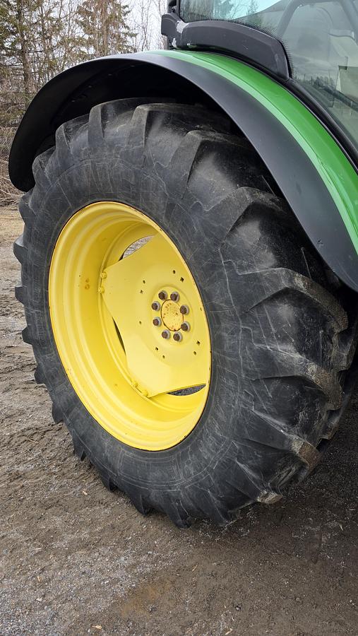 Used 2014 John Deere 6115R