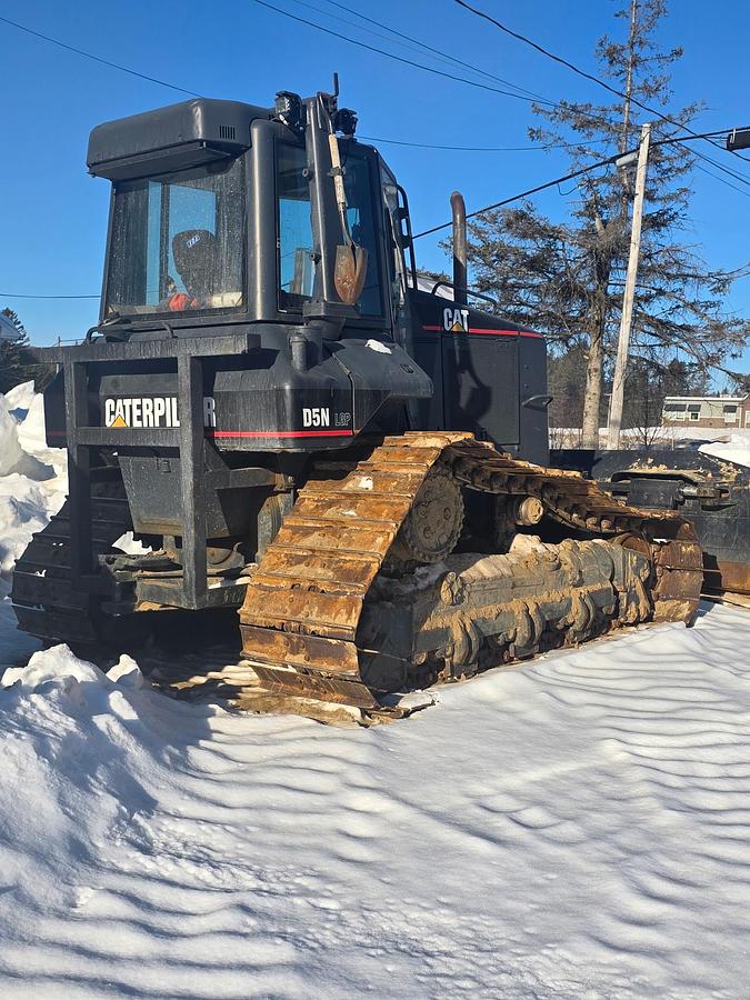Used 2005 Caterpillar D5N LGP