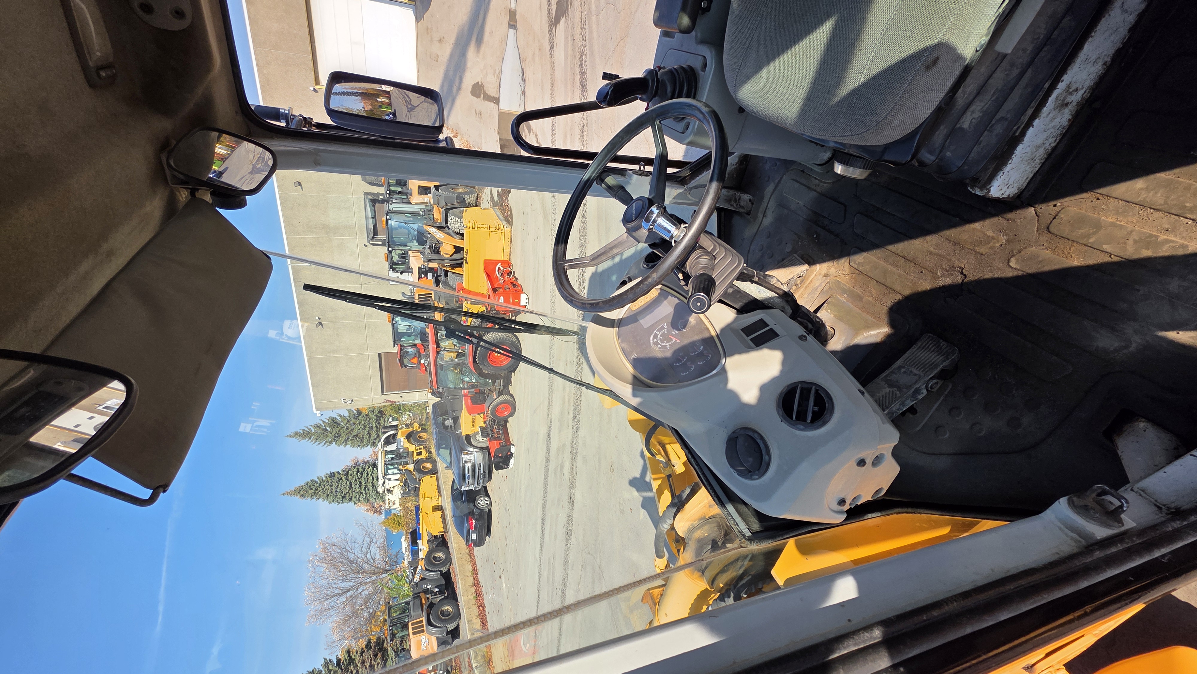 Used 2006 Hyundai 757-7