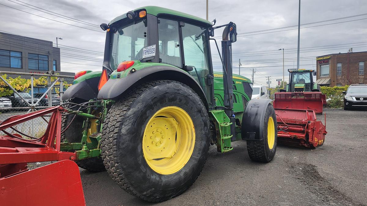 Used 2014 John Deere 6105M
