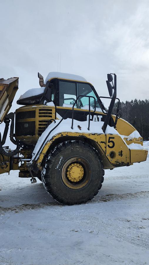 Used 2007 Caterpillar 730