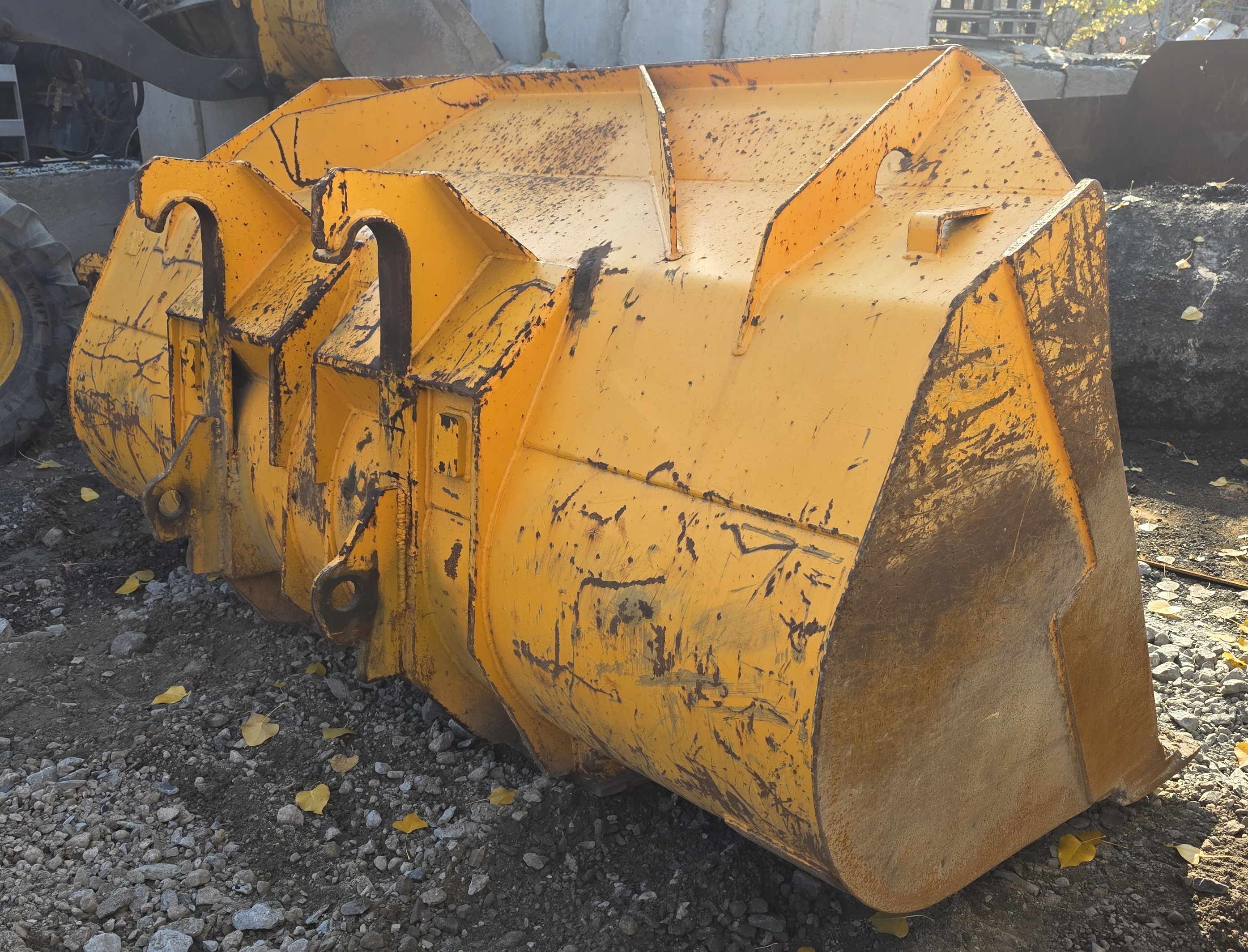 Used 2006 Hyundai 757-7