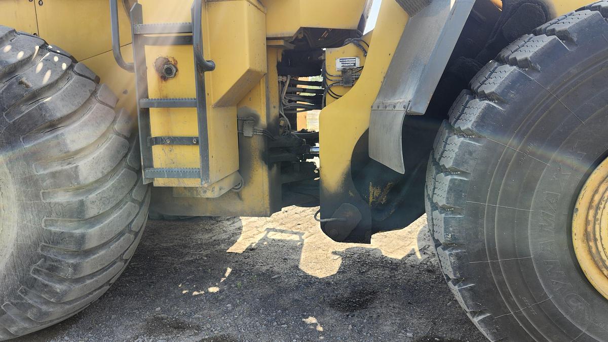 Used 1995 Komatsu WA500