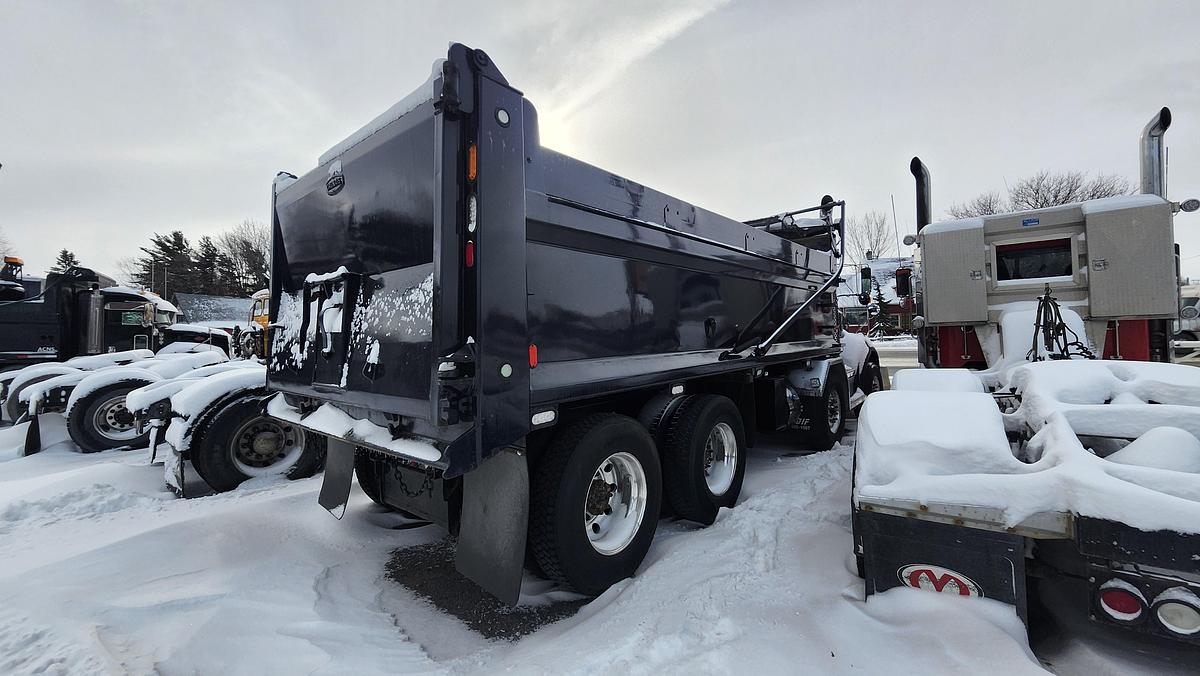 Used 2020 Kenworth T800