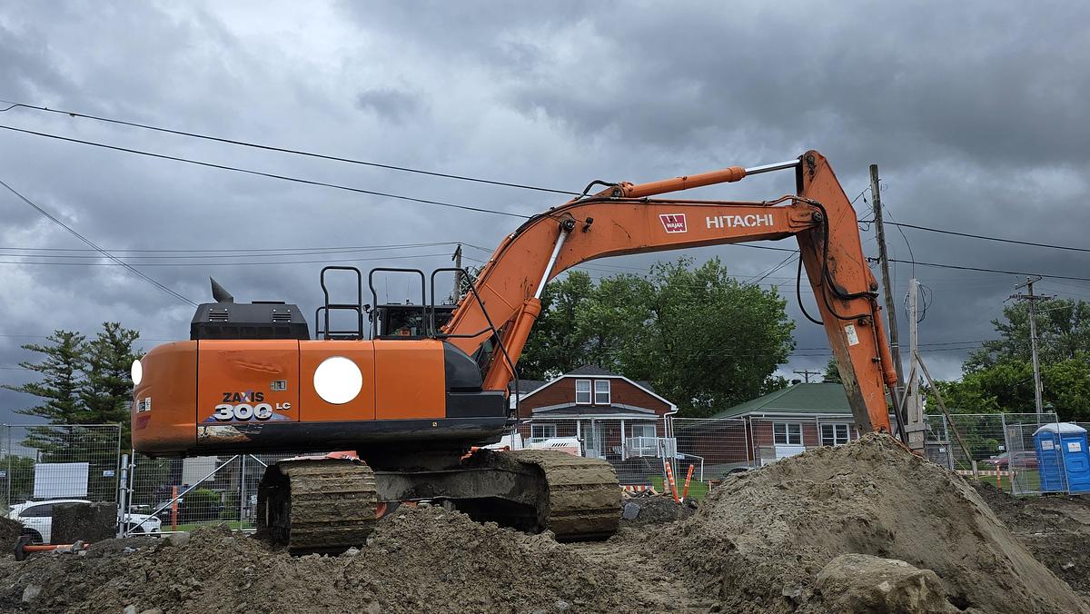 Used 2019 Hitachi ZX300
