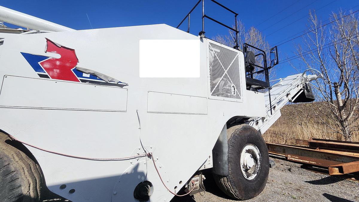 Used 2010 Roadtec SB2500D