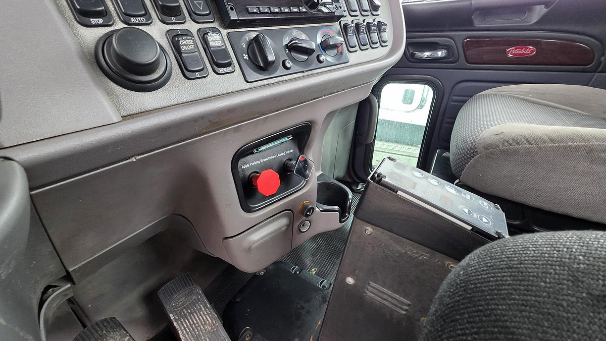 Used 2014 Peterbilt 358