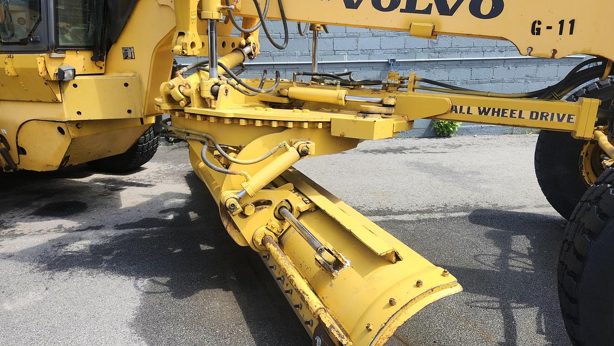 Used 2008 Volvo G946