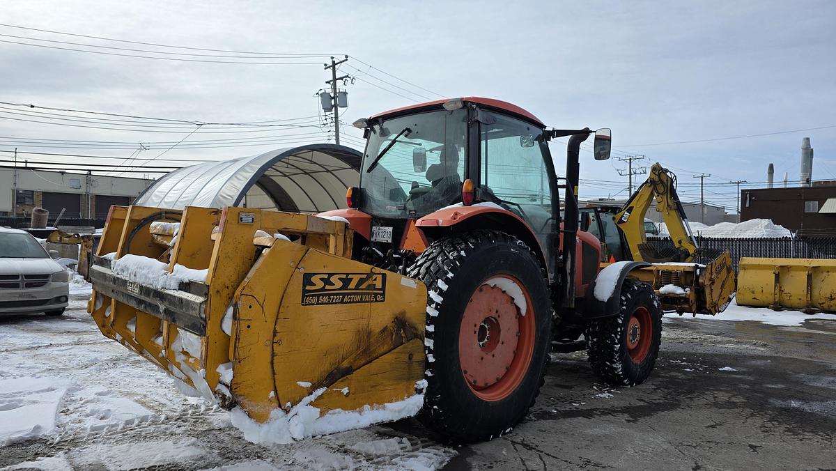 Used 2014 Kubota M135GX