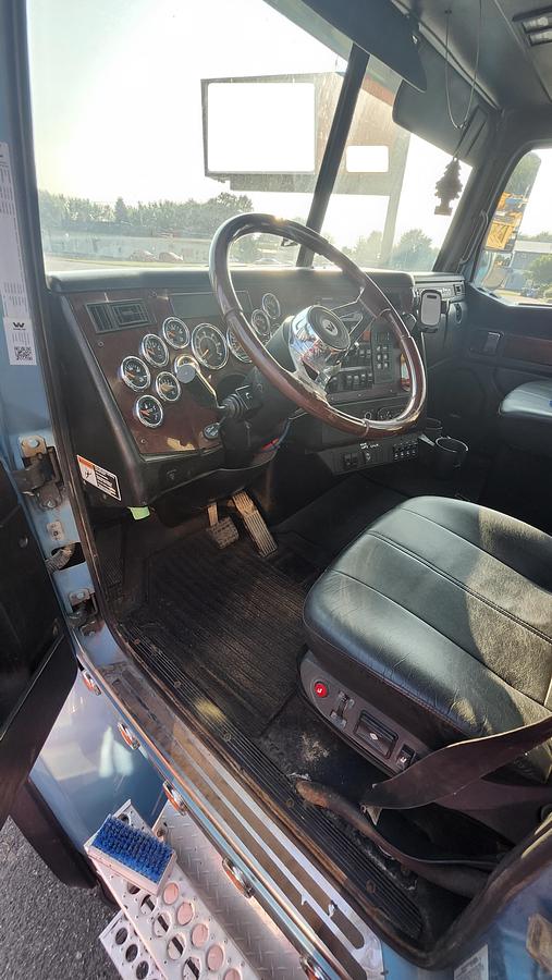 Used 2020 Western Star W4900 SB