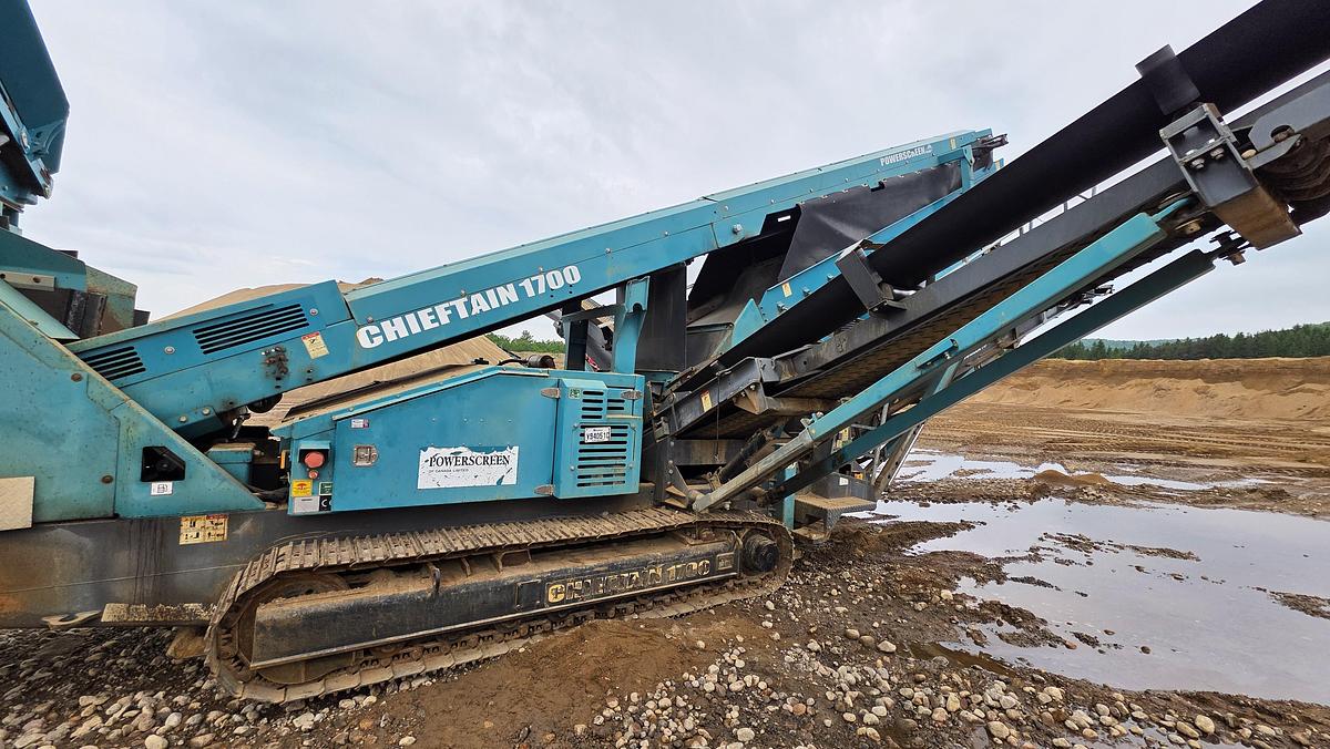 Used 2015 Powerscreen Chieftain 1700