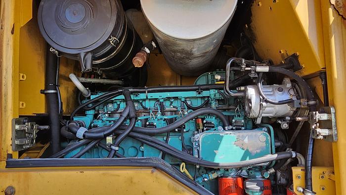 Used 2005 Volvo L90E