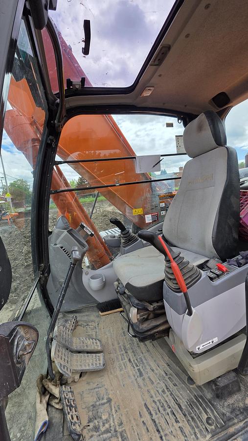 Used 2017 Hitachi ZX250