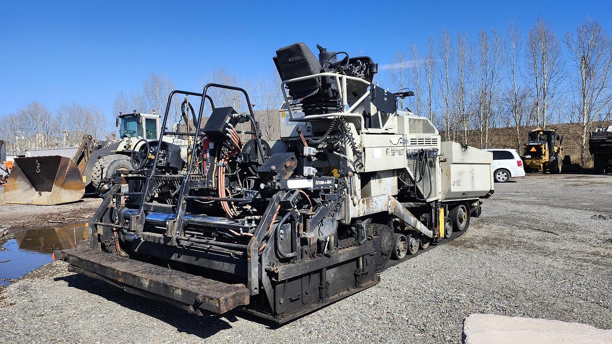 Used 2010 Caterpillar AP-1055D