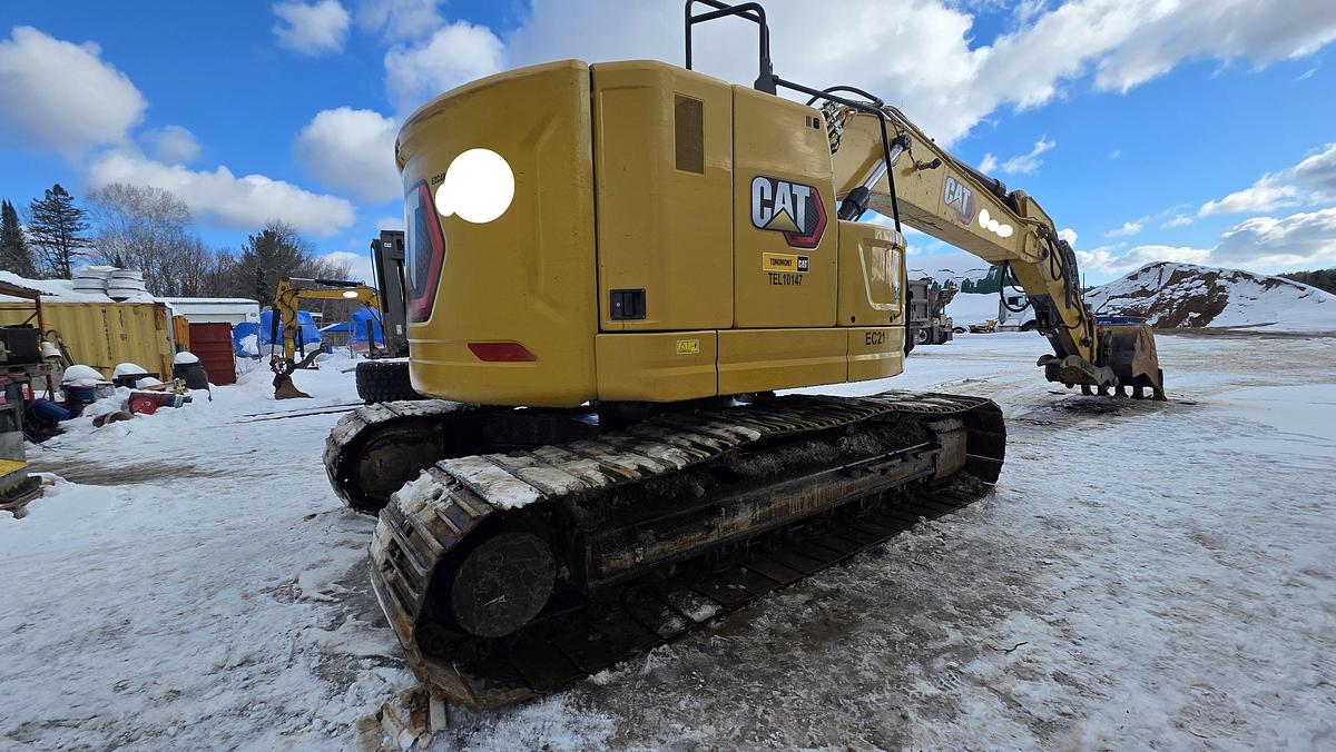 Used 2021 Caterpillar 325-07