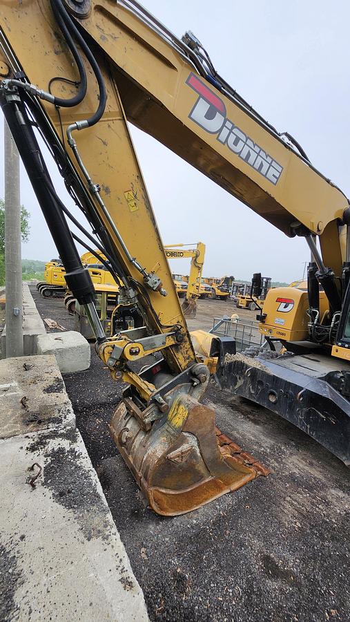 Used 2016 Caterpillar M320F