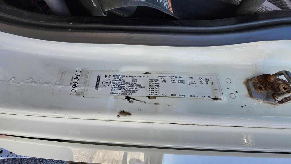 Used 2017 Freightliner Cascadia 125