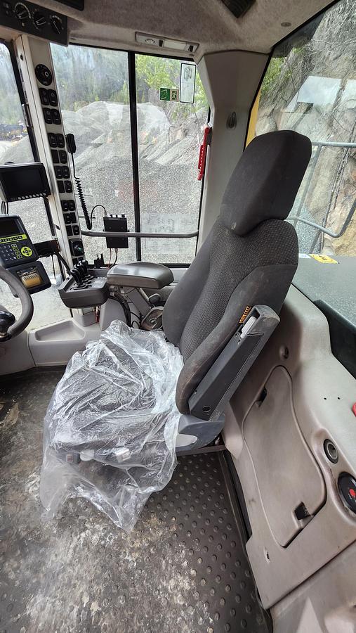 Used 2013 Volvo L180G