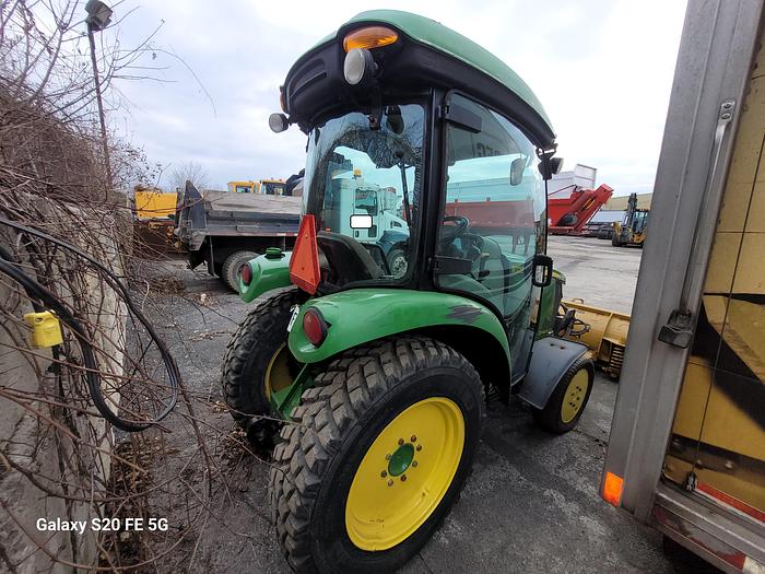 Used 2016 John Deere 3046R